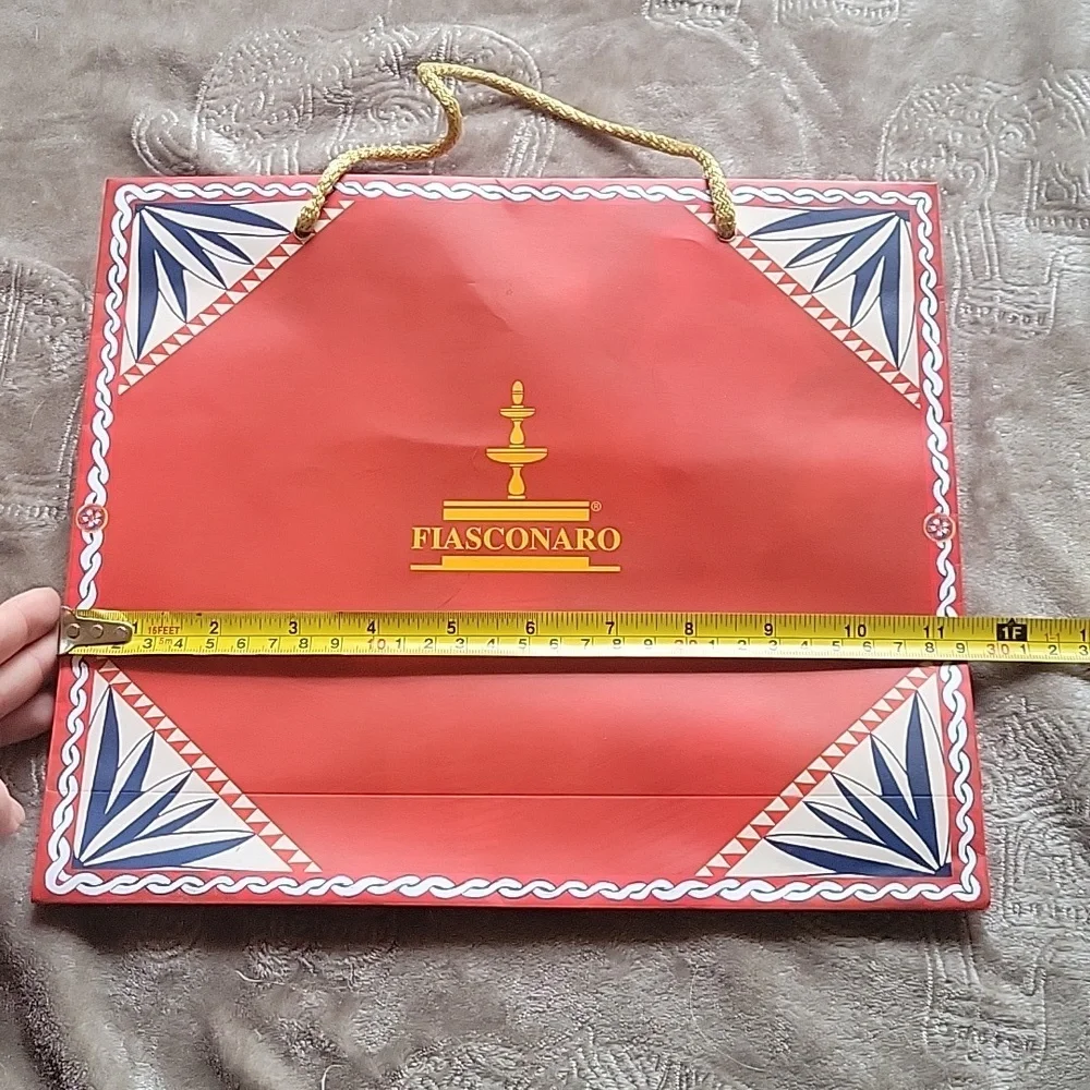 🍍5 for $20 • Dolce & Gabbana • Paper Bag - Picture 3 of 7